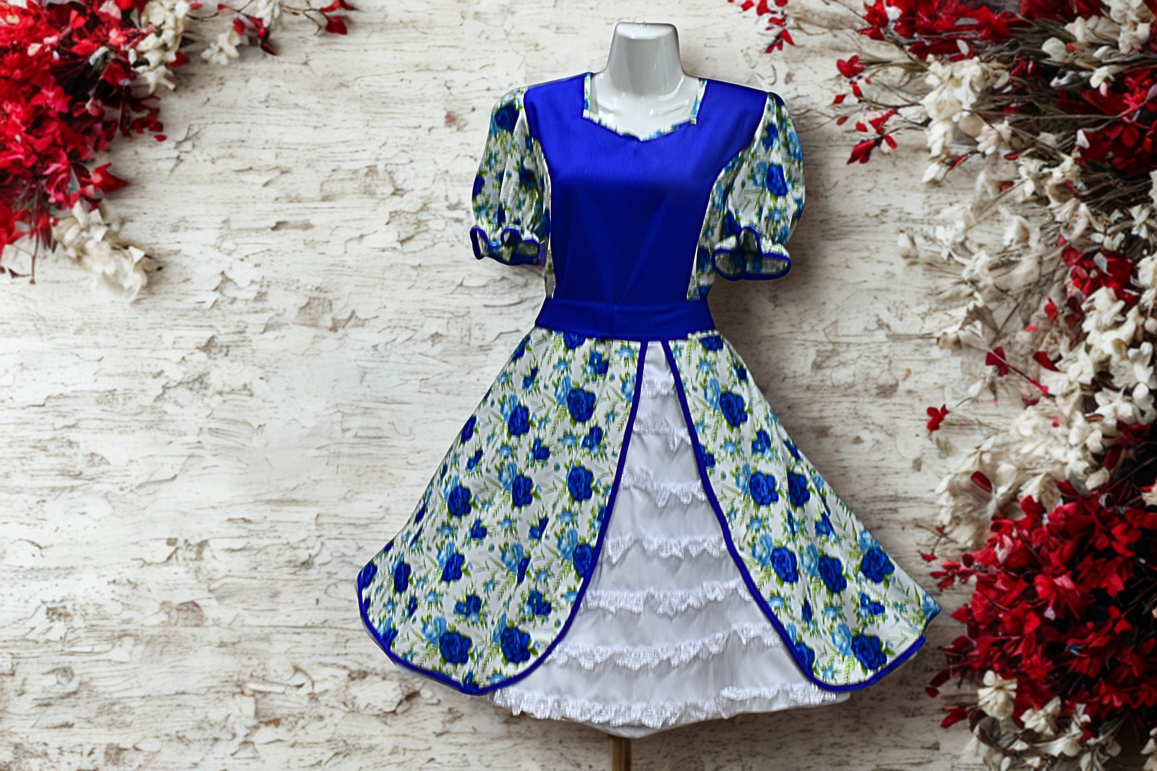 Vestido de Huasa Azul con Enagua