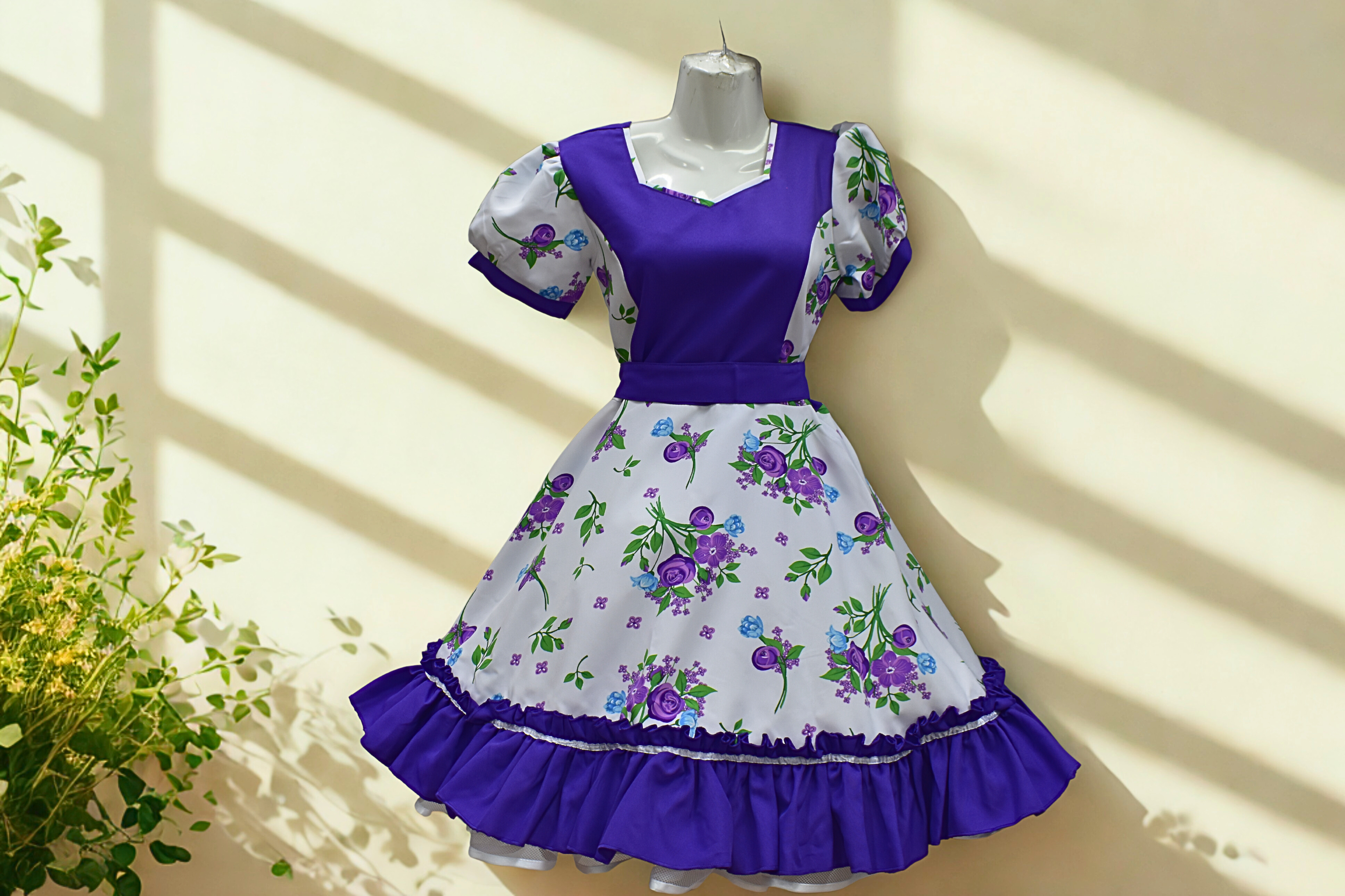 Vestido de Huasa Morado 2