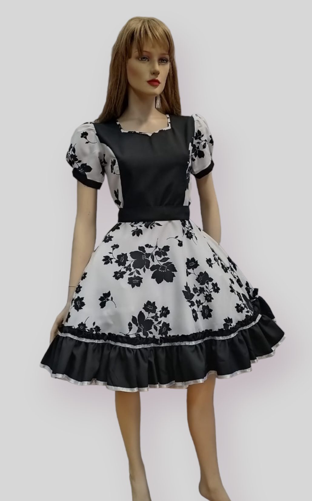 Vestido de Huasa Blanco y Negro