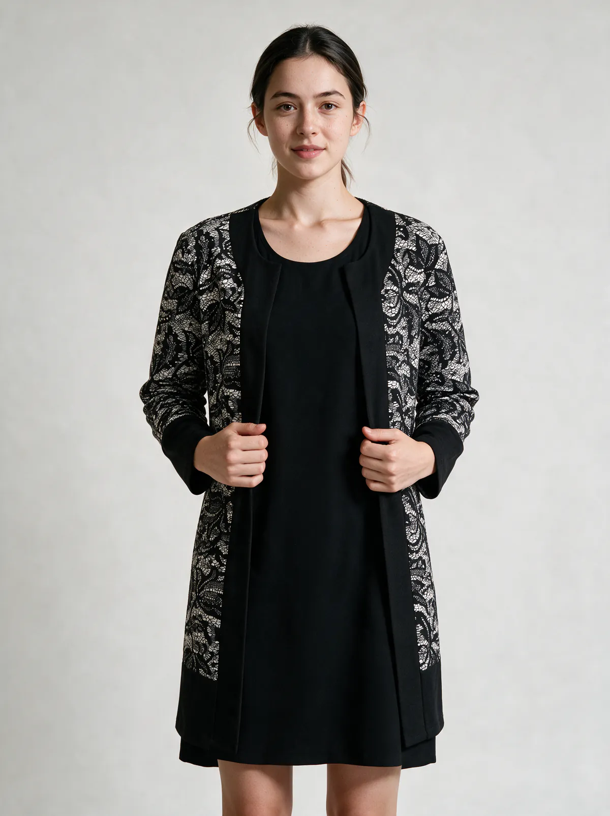 Vestido Negro Bordado